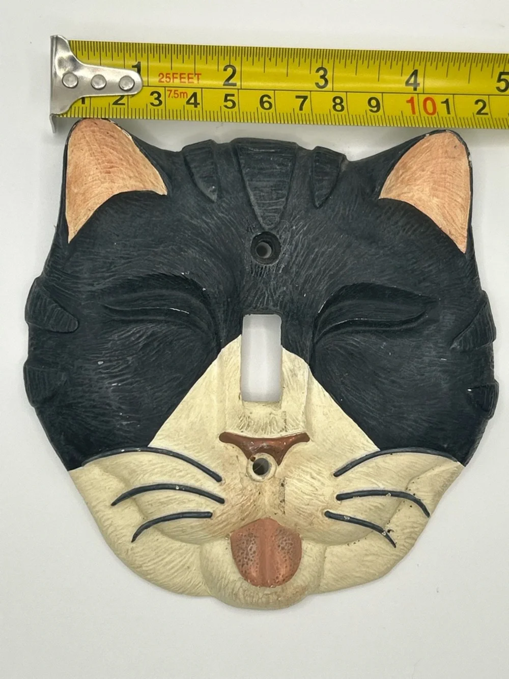 Decorative Cat Face Wall light switch Plaque - Black and Cream